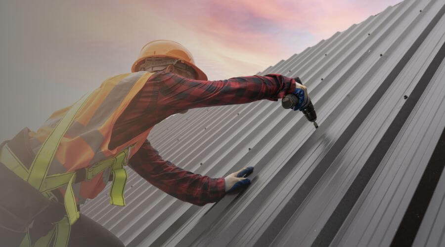 Professional roofing services services in Mastic